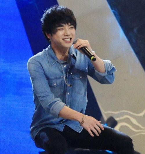 吃瓜娱乐圈华晨宇张碧晨,甜蜜互动背后的故事