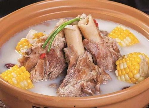 外卖小哥爆料骨头汤视频,揭秘网红骨头汤背后的真相！  第3张